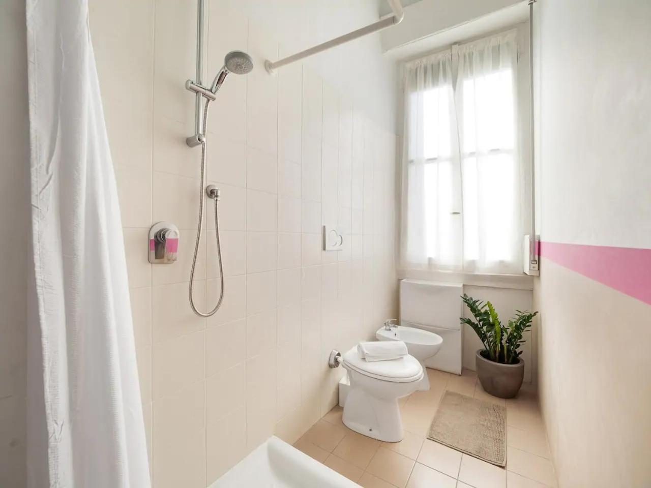 Trilocale 4/5 Ospiti In Stazione Appartement Milaan Buitenkant foto